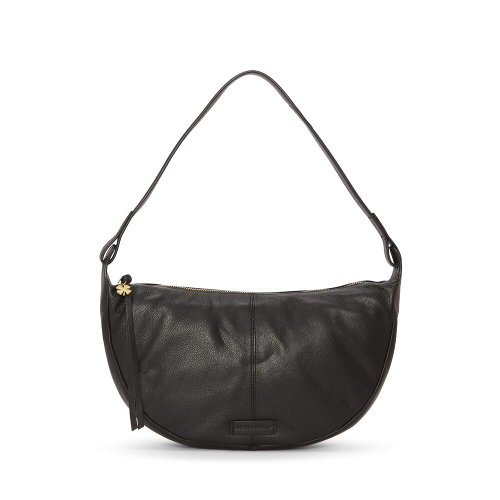 6715 Seth, Black